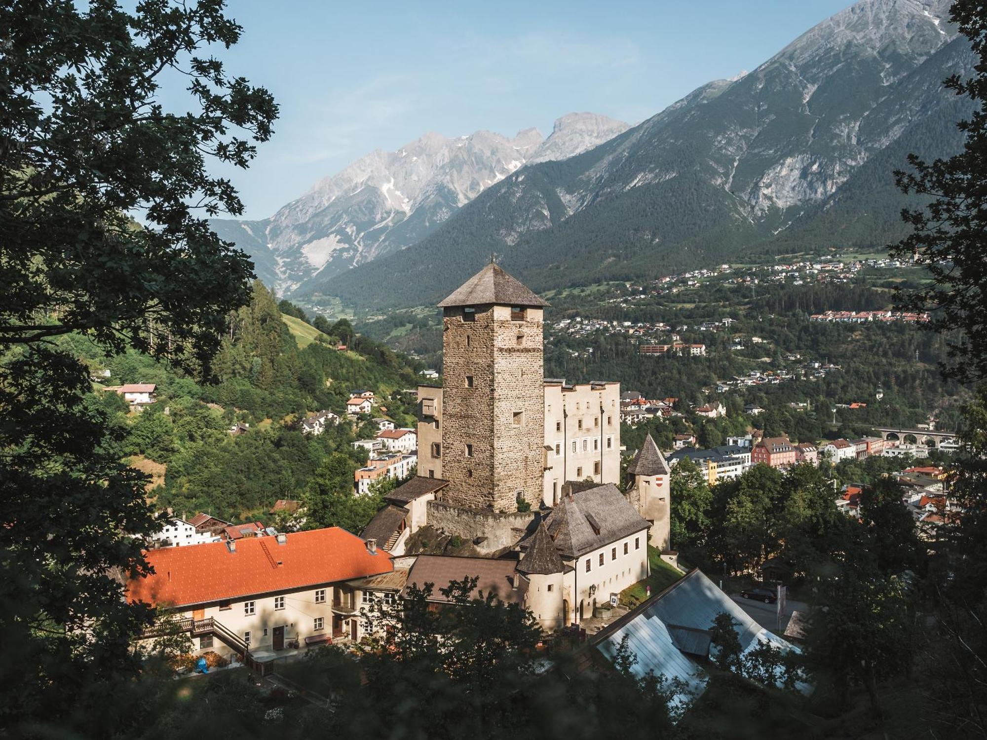 Deluxe Apartement Tirol Landeck Exterior photo